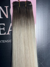 Load image into Gallery viewer, Nano tip hair extensions 22''